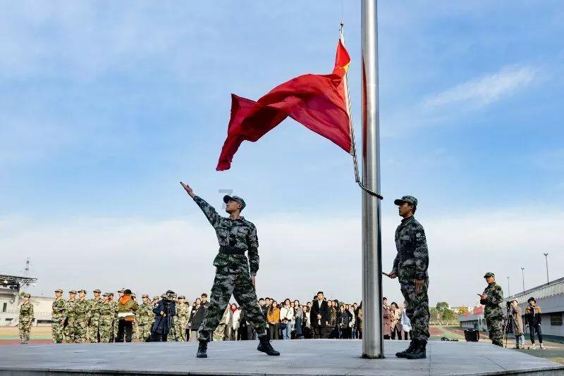 职场中，如何提升社交能力？游戏画面