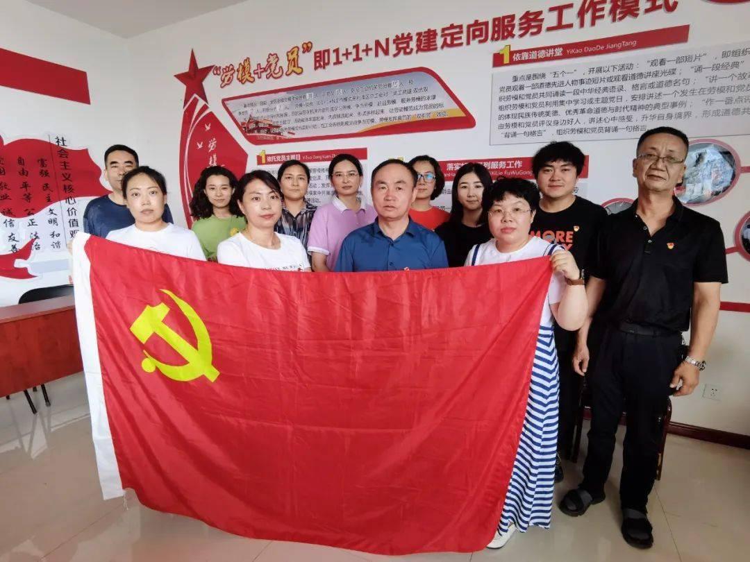 山什么水什么的成词