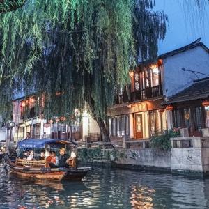 新中国第一个解放的城市为什么是广州